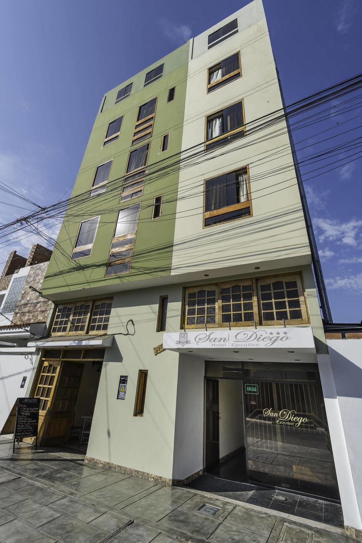 Hotel Ejecutivo San Diego Trujillo Eksteriør billede